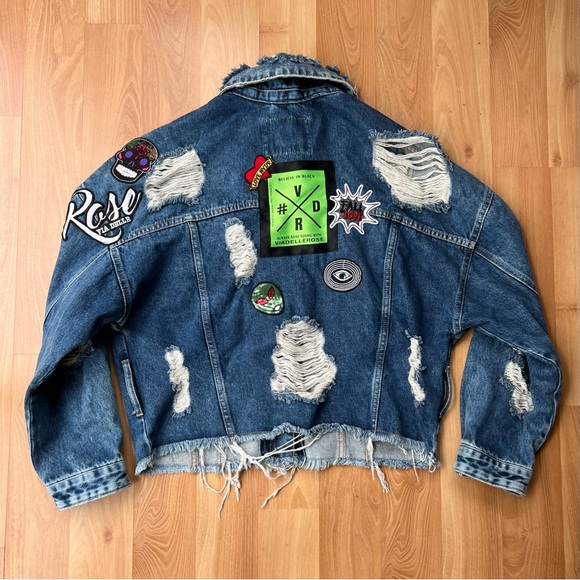 VDR Via Delle Rose Italian Cropped Denim Jacket with Patches Distressed Large - Picture 2 of 6